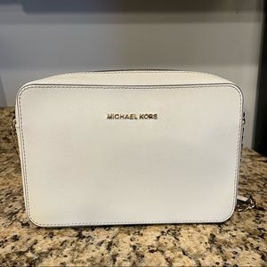 Michael Kors White Large Jet Set Crossbody